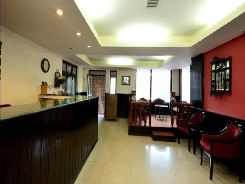 Himalaya Hotel Nainital Esterno foto