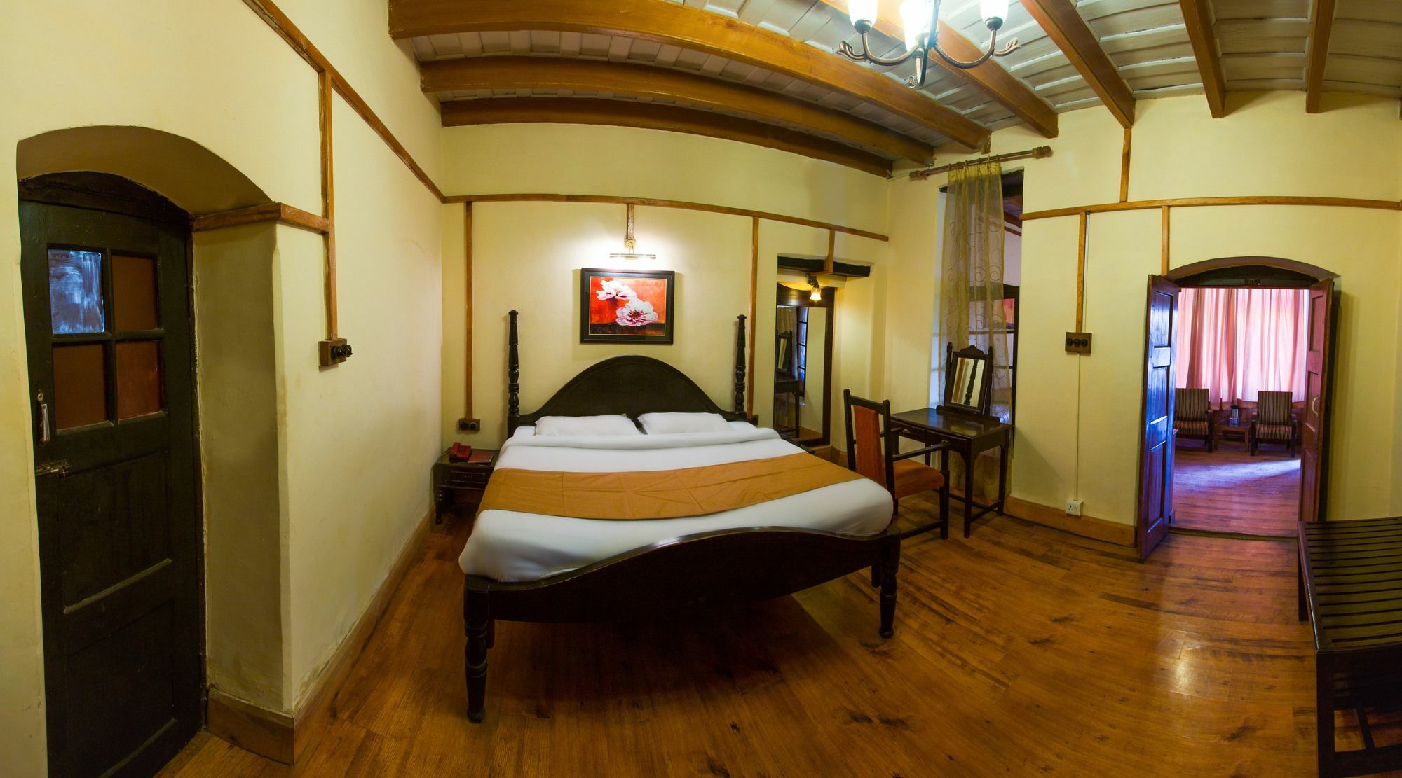 Himalaya Hotel Nainital Esterno foto